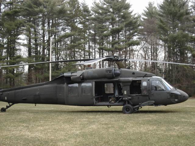 2_AMC Air Lift - Blackhawk.JPG